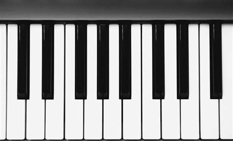 Piano Keyboard Image 4