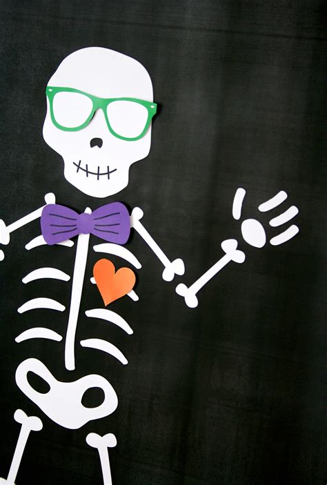 Pin the Bone on the Skeleton Game