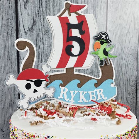 Pirate Cake Topper Idea