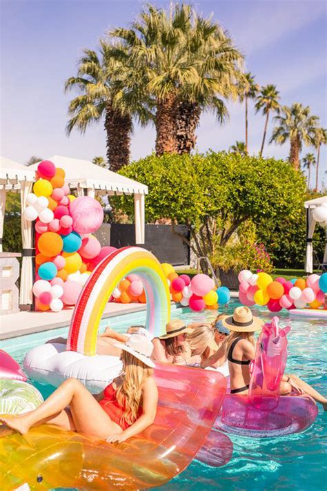 Pool Party Themes