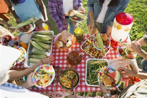 Potluck celebration image