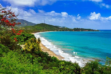 Description of Puerto Rico beaches