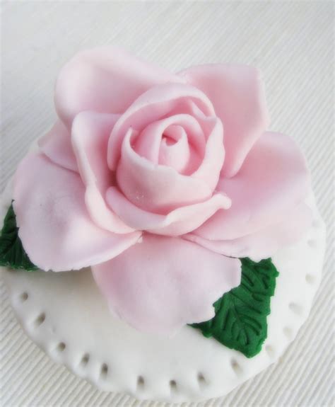 Rose cake topper printable design 1