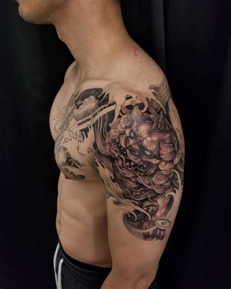 Shoulder Tattoo Ideas for Men