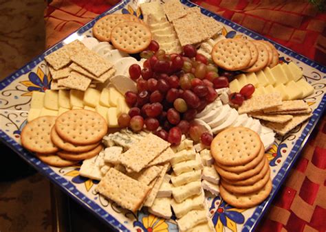 Description of Tea Party Cheese and Crackers