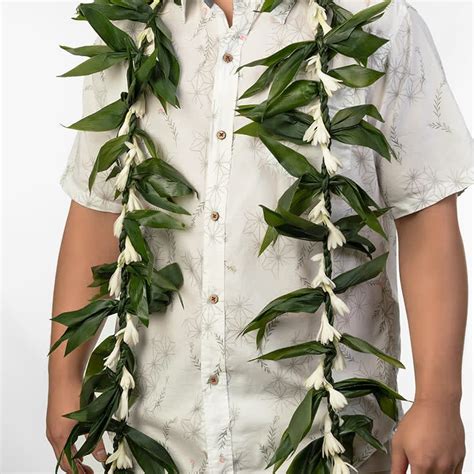 Ti Leaf Maile Lei