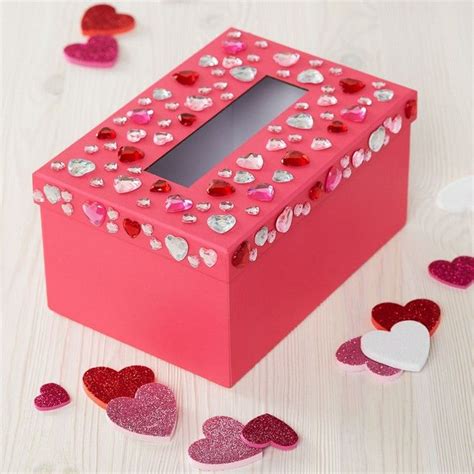 Tips for Decorating Heart Boxes