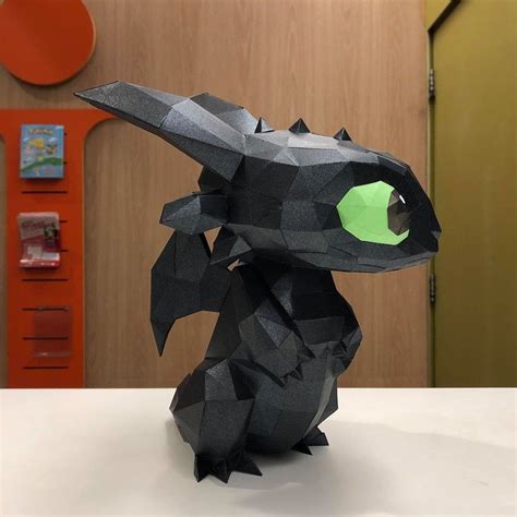 Toothless Papercraft Free Print