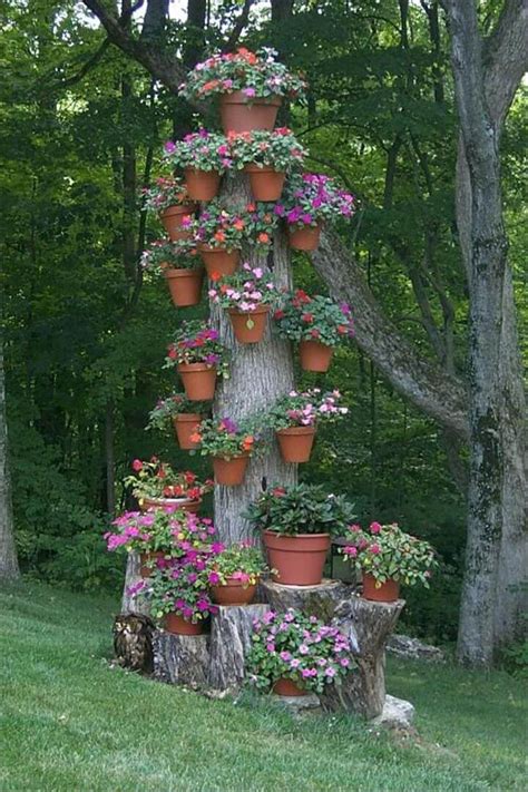 Tree Trunk Creativity Image 9