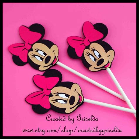 Using Minnie Mouse Templates