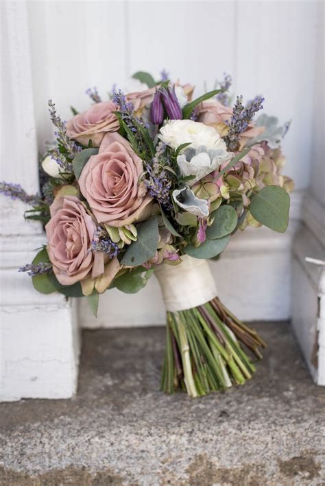 Vintage Wedding Flower Arrangements