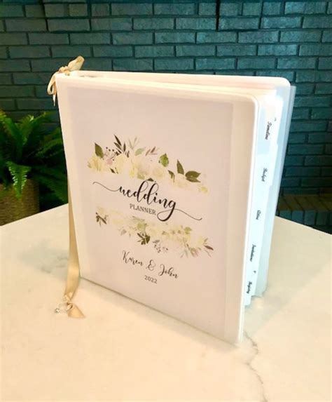 Wedding Binder Organization