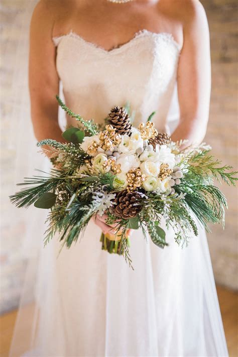 Winter Wedding Flower Ideas